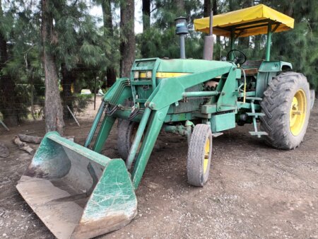 Tractor John Deere 3530